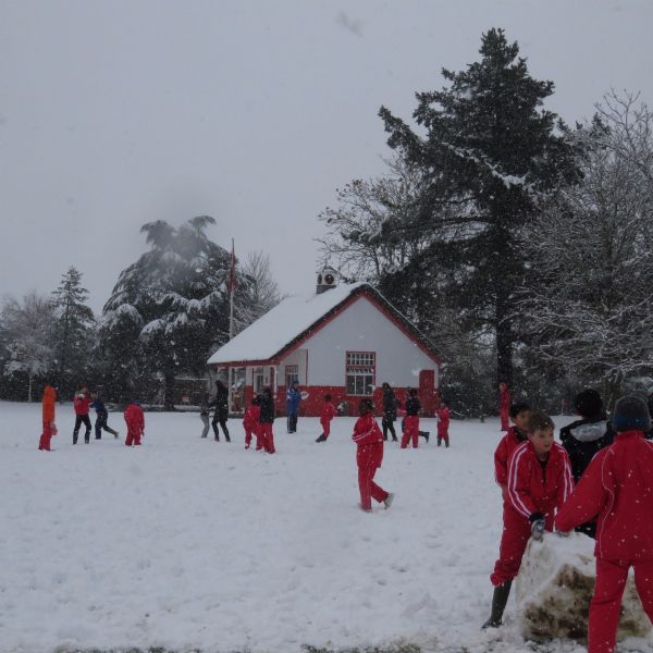 Snow at Summer Fields 10 Dec 2017 - 12